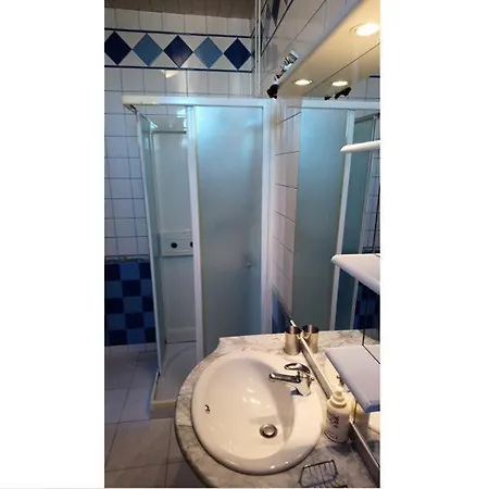2 Pieces 4 Pers Proche Mer 66649 *